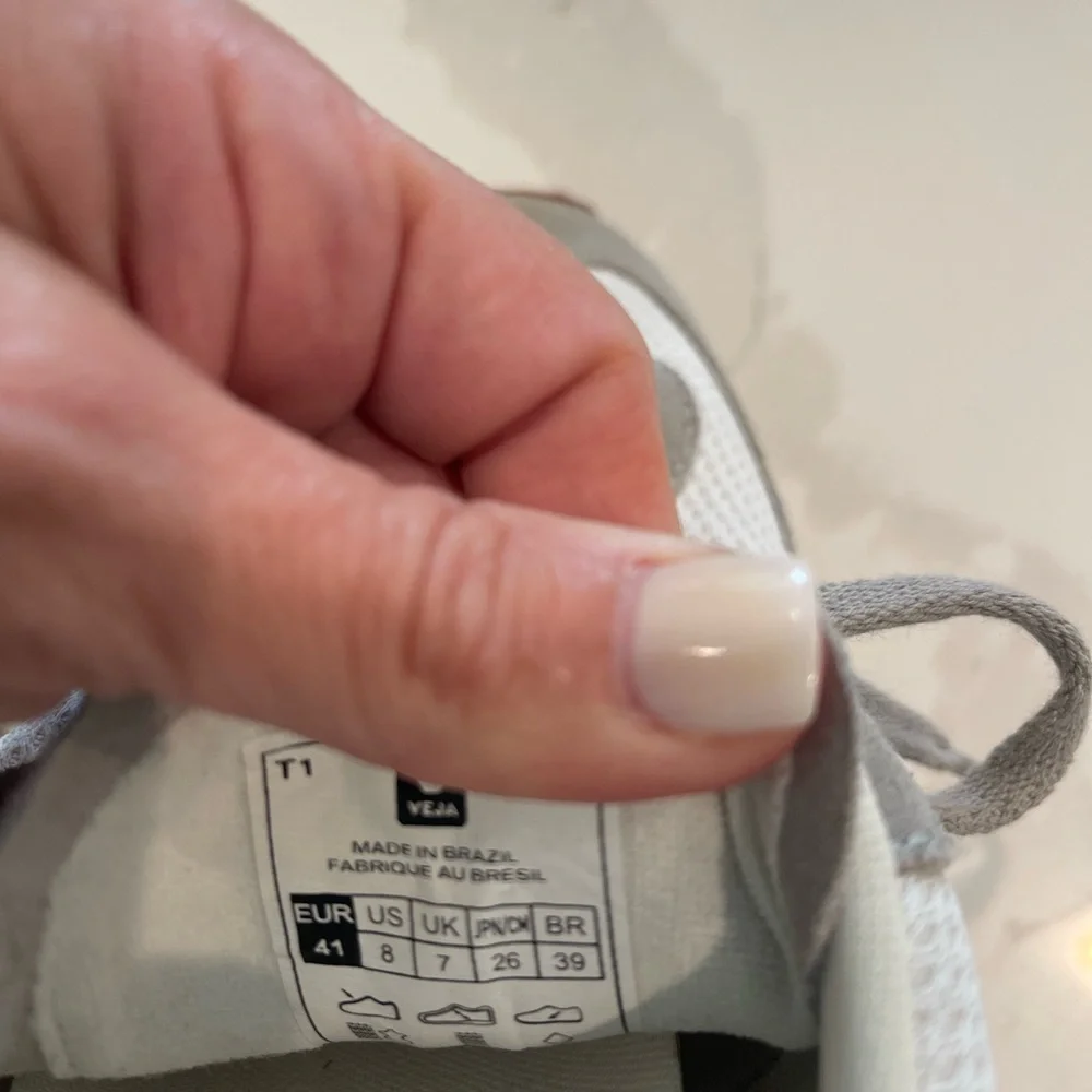 Veja White, Grey, Navy Rio Branca Lace-Up Sneakers - Picture 6 of 6